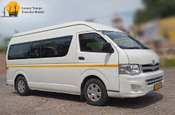 Toyota Hiace hire jaipur